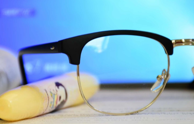 白內(nèi)障癥狀